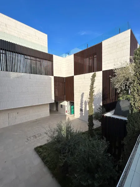 Ilustre Colegio Oficial de Farmacéuticos de Málaga - Farmacia en Málaga - foto 2
