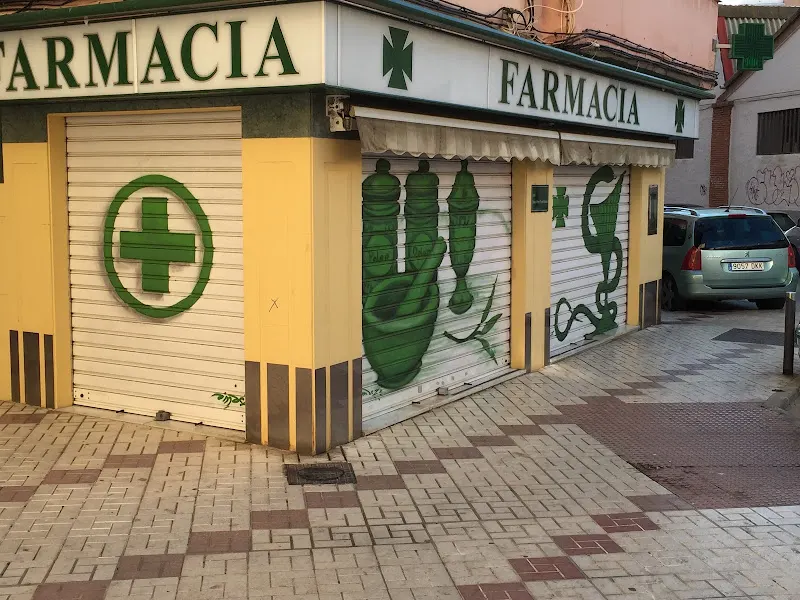 Farmacia Ardira - Farmacia en Málaga - foto 2