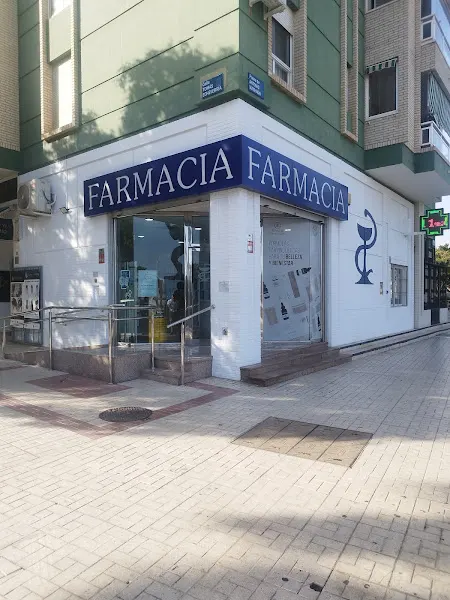 Farmacia Blanca Ledro - Farmacia en Málaga - foto 2
