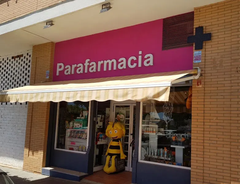 Parafarmacia Carmen Conde - Farmacia en Málaga - foto 2