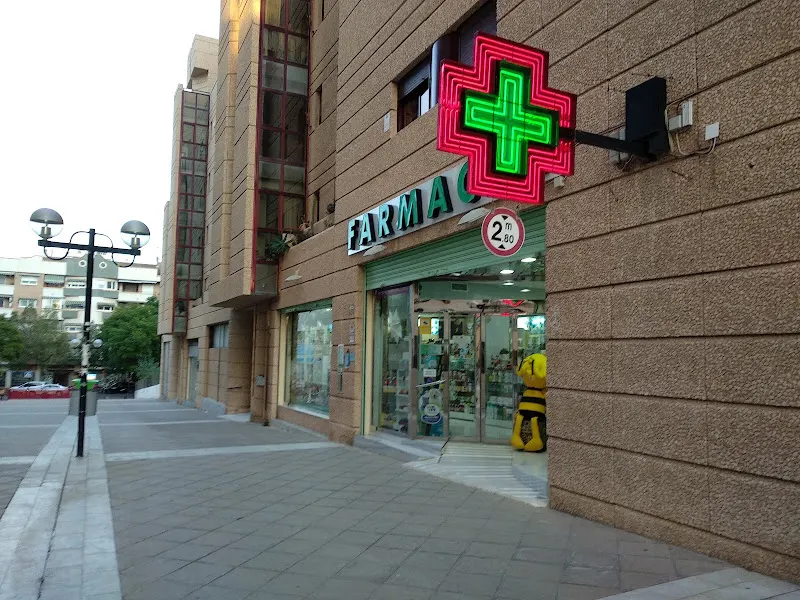 Farmacia MANUELA MOLINA GIMÉNEZ