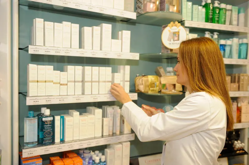 Farmacia Llull