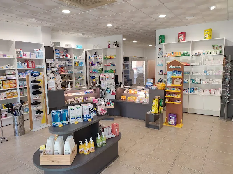 Farmacia s'Horta / Gayà - Sastre CB