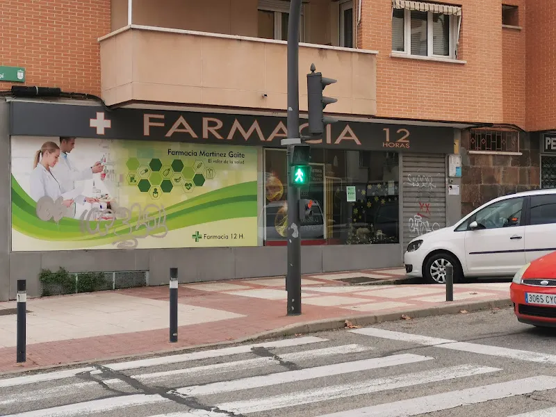 Laura Martínez Gaite - Farmacia en Alcobendas - foto 2
