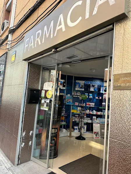 Farmacia Villaverde Cruce - Farmacia en Madrid - foto 2