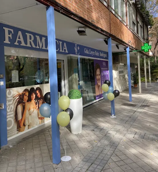 Farmacia Carla de Guzmán Roselló - Abrimos en AGOSTO - San Juan Bautista Madrid - Farmacia en Madrid - foto 2