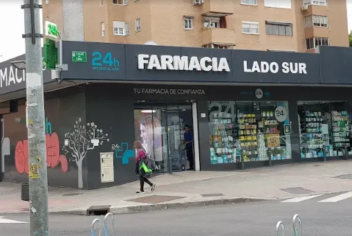Farmacia COSLADA LADO SUR 24H. Lda Gema Gavilanes Borja - Farmacia en Coslada - foto 2
