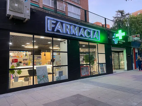 Noemí Villanueva Farmacia