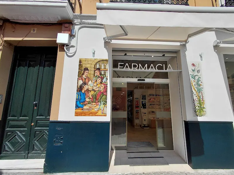 Farmacia Santa Catalina - Farmacia en Sevilla - foto 2