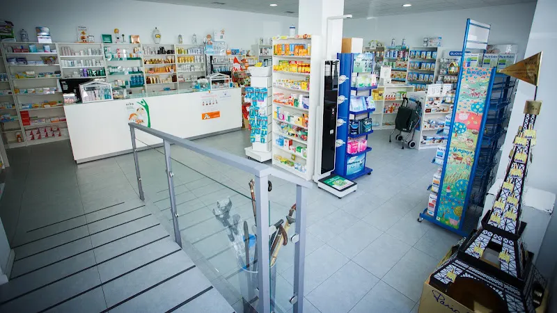 Farmacia Montecarmelo - Maria Victoria Pazos Francos - Farmacia en Madrid - foto 3