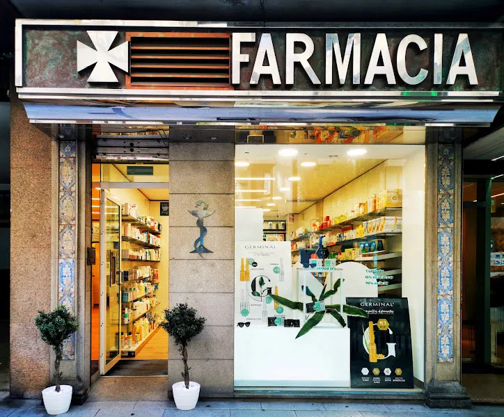 Farmacia Cutrín - Farmacia en Santiago de Compostela - foto 2