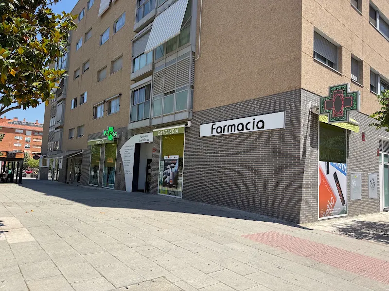 Farmacia Beatriz Castellanos - Farmacia en San Sebastián de los Reyes - foto 2