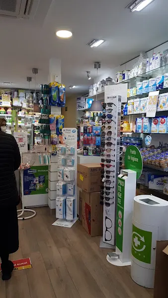 Farmacia Plaza de Sisenando