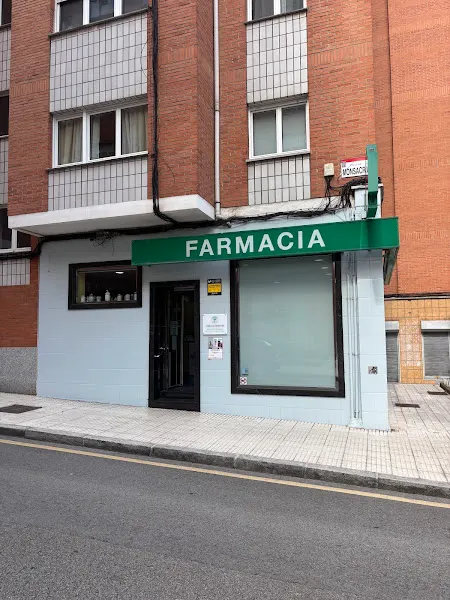 Farmacia Germán López - Farmacia en Gijón - foto 2