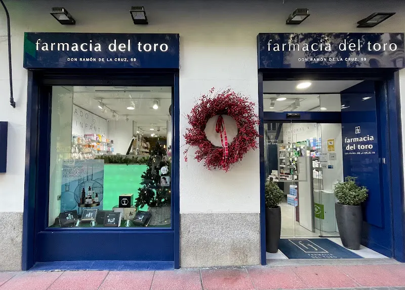 Farmacia del Toro - Farmacia en Madrid - foto 2
