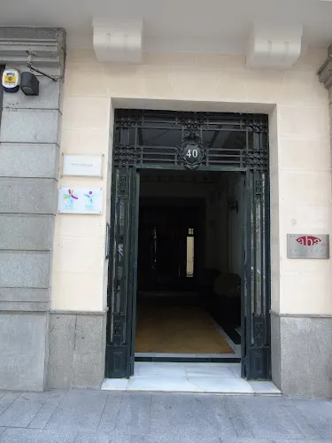 Sociedad Española de Farmacia Hospitalaria (SEFH)
