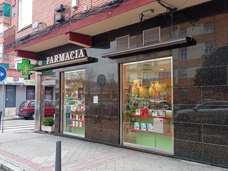 Farmacia La Rubia (Ldo. José Luis Rodríguez Cachón)