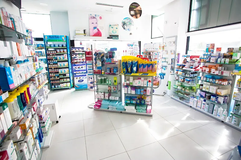 Farmacia Camino de Santiago - Farmacia en Madrid - foto 3