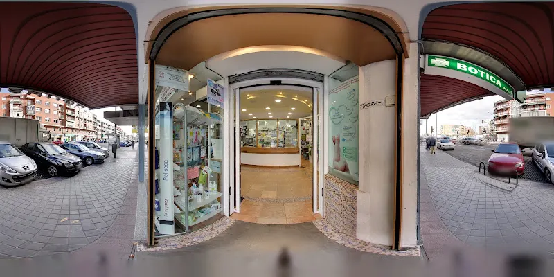 Farmacia Alfonso Ibañez Pinto. Farmacia 15 horas en Madrid. Parafarmacia. - Farmacia en Madrid - foto 2