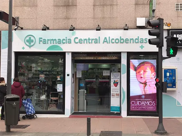 Farmacia Central Alcobendas. Farmacia 12 horas Alcobendas. Medicina natural. Formulación Magistral. SPD gratuito