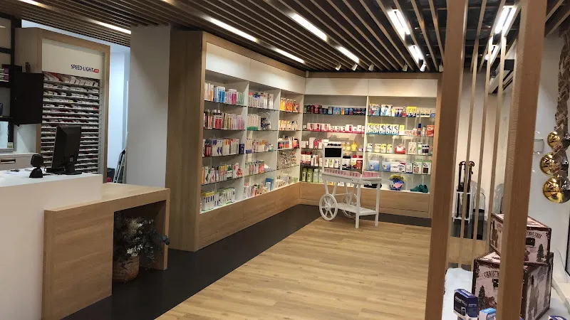 FARMACIA SANTA EULALIA DE MOS - Mos