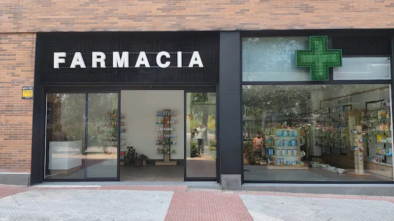 Farmacia Vélez-Castillo - Farmacia en Alcobendas - foto 2