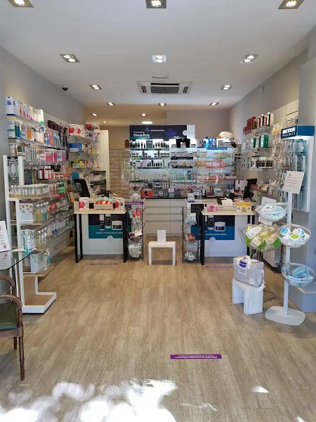 Farmacia Chopera 74 Lcda. Elena Ruiz Saldaña. Parafarmacia en Alcobendas