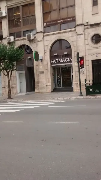 Farmacia Cervantes - Farmacia en Alcoy - foto 2