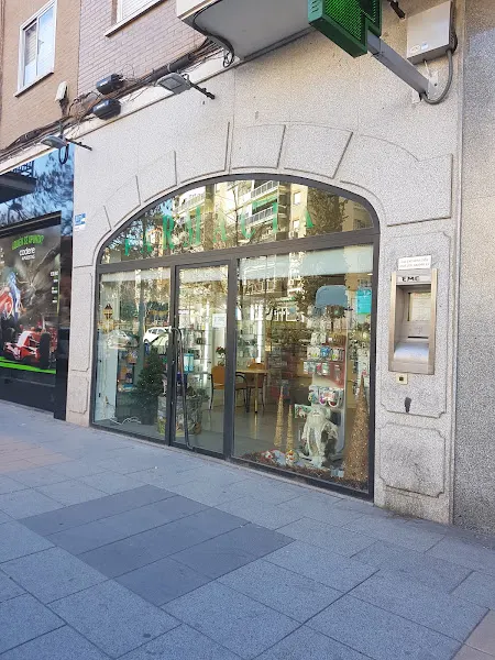 Farmacia Guillén Arjonilla - Farmacia en Mostoles - foto 2