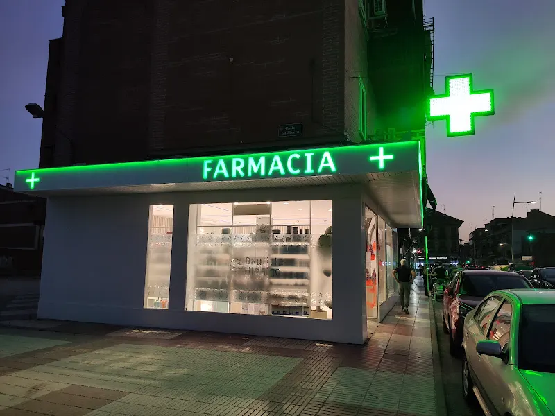 Bautista Hidalgo Farmacia - Farmacia en Humanes de Madrid - foto 2