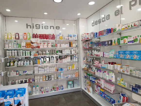 Farmacia Móstoles. Nuria Pérez Ruiz. Parafarmacia. - Mostoles