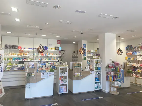 FARMACIA COBEÑA