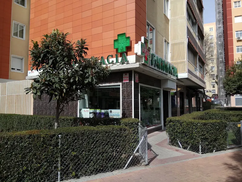 Farmacia Escolar Escolar Ana Belén - Farmacia en Fuenlabrada - foto 2