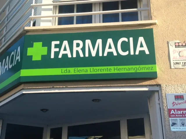 Elena Llorente Hernangómez - Farmacia en Fuentiduena de Tajo - foto 2