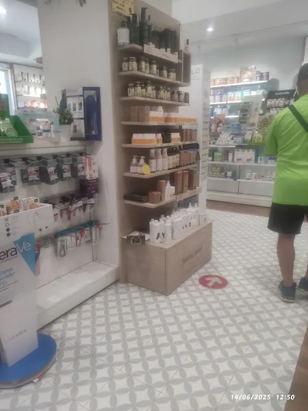 Farmacia La Cubierta 365 Días | Ortopedia, Dermocosmética Lda.Irene Cordoba Gil