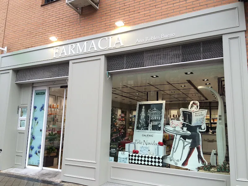 Farmacia Ana Robles - Farmacia en Madrid - foto 2