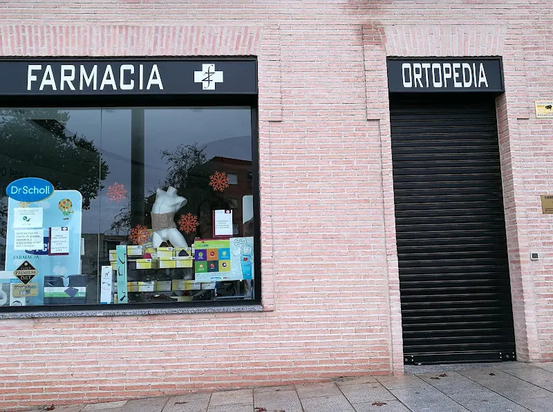 Farmacia Carlos Zubia Robledano - Farmacia en Navalcarnero - foto 2
