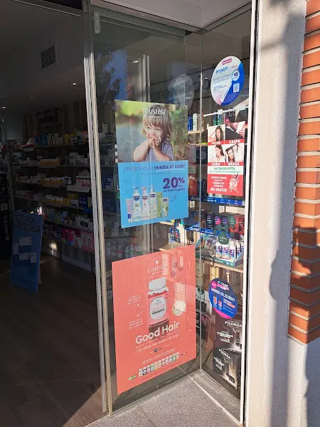 Farmacia La Doctora 15, Ldo. Jorge Sánchez González - Navalcarnero