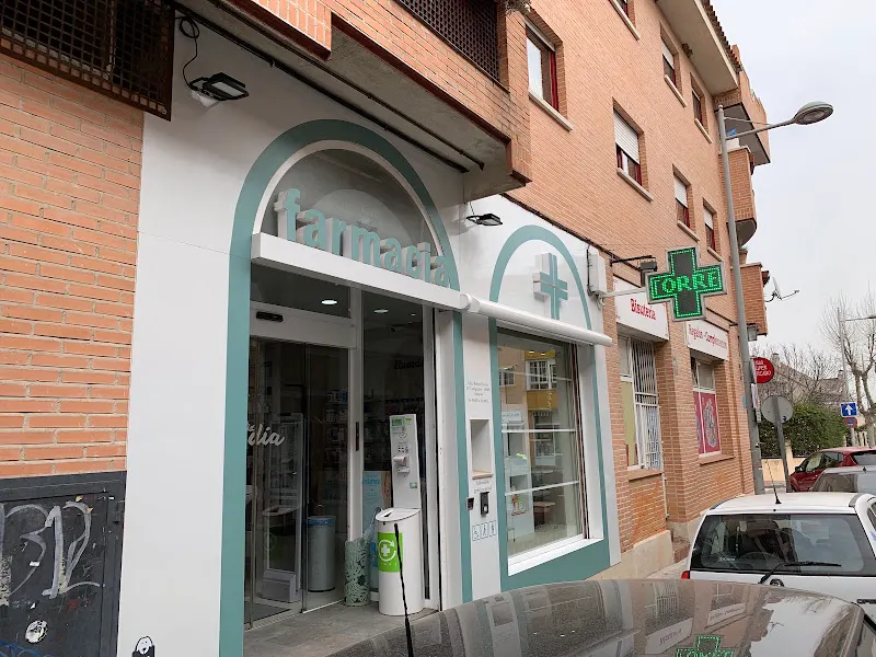 Farmacia María Belén Torres Álvarez - Farmacia en Villanueva de la Cañada - foto 2