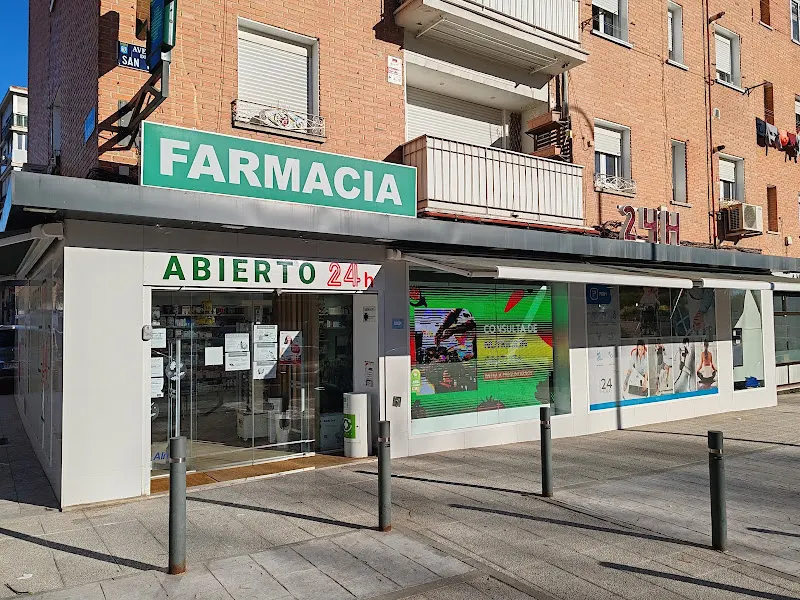 Farmacia 24 horas Avenida de San Luis 52 - Farmacia en Madrid - foto 2