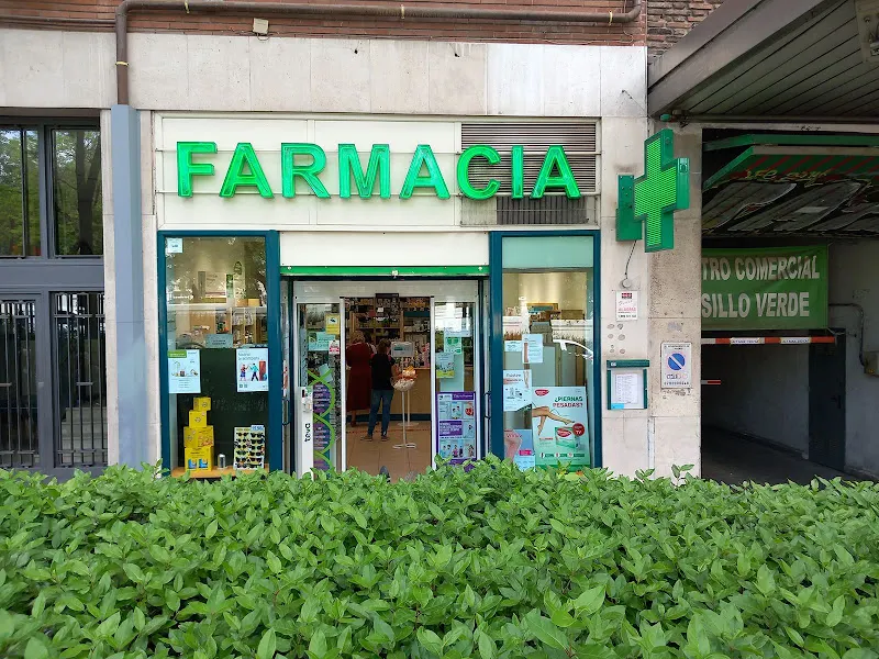 Farmacia Pontones - Farmacia en Madrid - foto 2