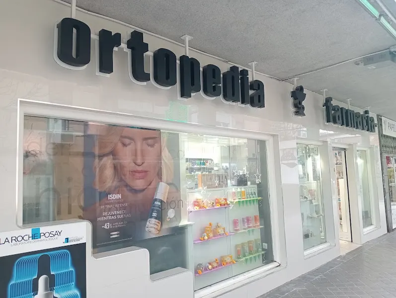 Farmacia Marta Rodríguez Lurigados - Farmacia en Madrid - foto 2