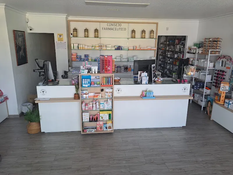 Farmacia Axial - Puerto de Mazarrón - Mazarrón