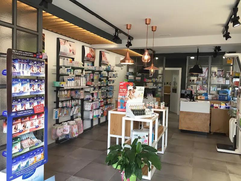 Farmacia Ana María Puchol Enguídanos - Domeño - Llíria