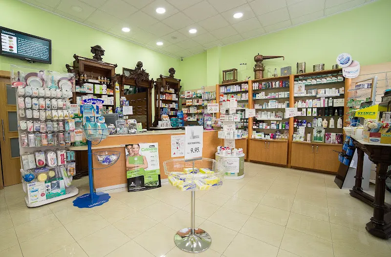 Farmacia Silvestre Molina - Farmacia en Albacete - foto 3