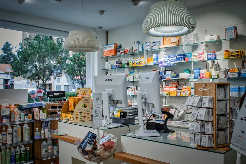 Farmacia Mercedes Martínez Pérez