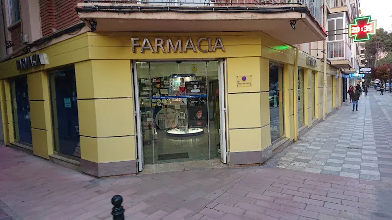 Farmacia Federico Salar Pomares