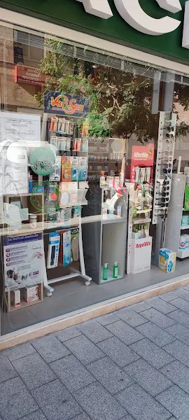Farmacia Doctor Carbajal De Lara - Farmacia en Albacete - foto 2
