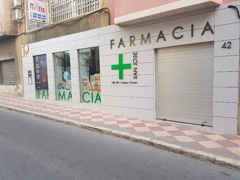 Farmacia López Lloret - Farmacia en Aspe - foto 2