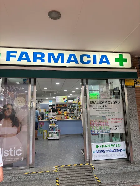 Farmacia Amat - Farmacia en Benidorm - foto 2